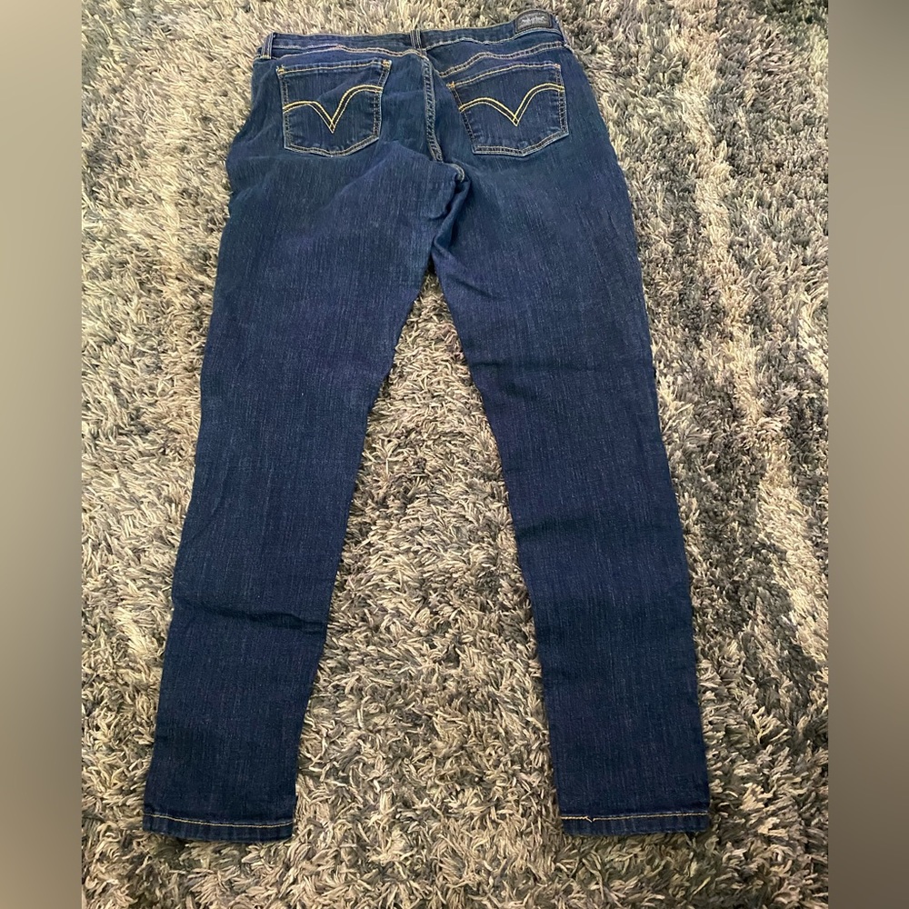 Women’s Levi Blue Jeans
